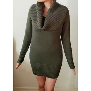 H&M green cowl neck sweaterdress